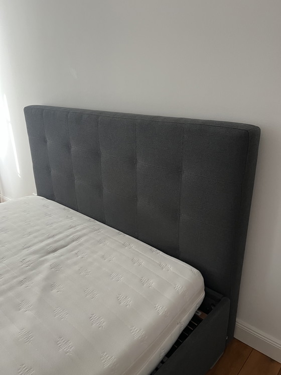 Image 1 of BoConcept - Letto "Mezzo" con testiera alta