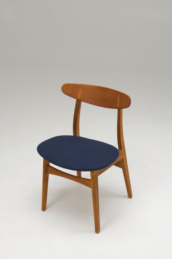 Image 1 of A Set Of 4 'Ch30' Dining Chairs Hans J. Wegner
