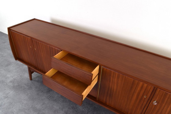Image 1 of Buffet danois en teck du Mid Century, années 1960.