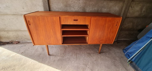 Dansk teak sideboard with conical (spindle) legs – dressoirs, Wood (photo 2 of 5)