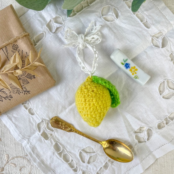 Mystery Box Limone Vintage – Edizione Limitata | Tazza, Libro Misterioso, Tovagliolo Vintage, Limone (photo 13 of 17)