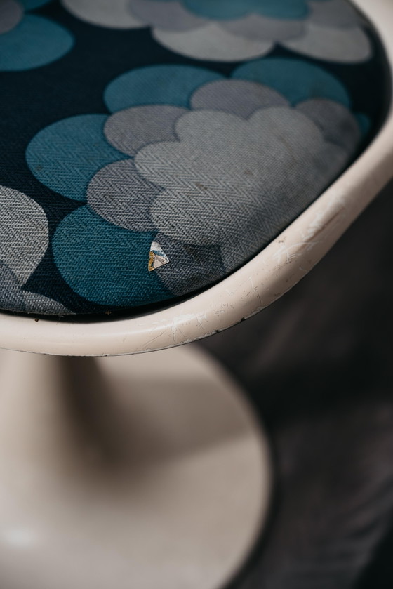 Image 1 of Chaise Tulipe Vintage, design moderne des années 1970