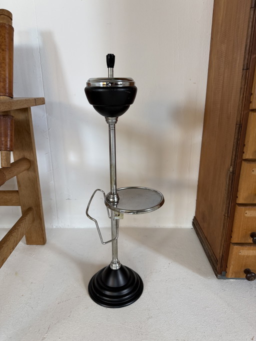 Vintage Standaschenbecher mit Tisch und Zeitschriftenhalter aus den 50er Jahren