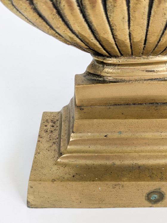 Image 1 of Vintage messing deurstopper met fruitmandgreep in Victoriaanse antieke stijl
