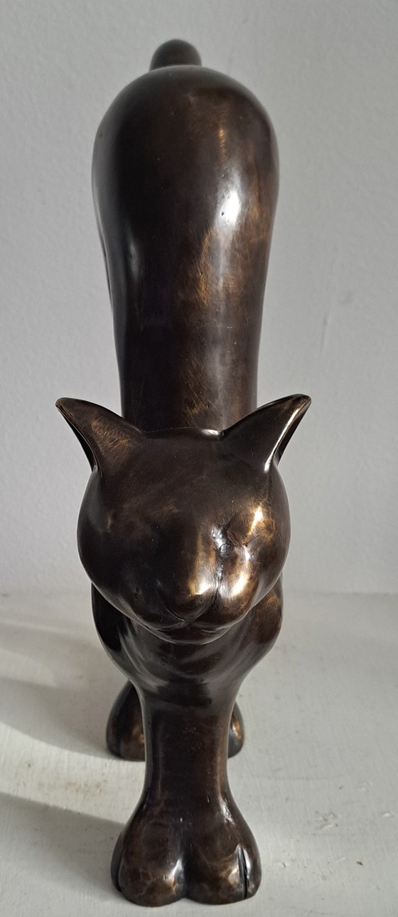 Image 1 of Scultura in bronzo di un gatto con la schiena alta