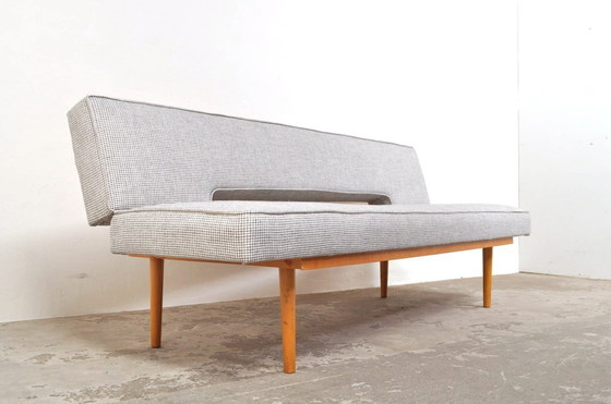 Image 1 of Vintage sofa/daybed Miroslav Navratil, 1960s