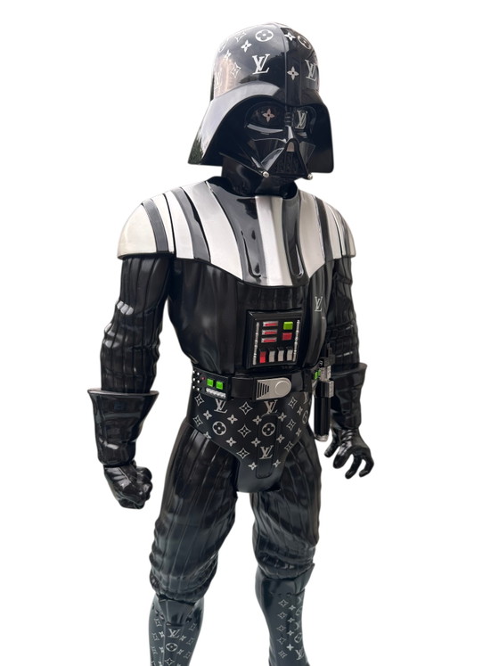 Louis V Star Wars – Louis Vuitton, Dekorative Objekte, Plastic (photo 6 of 7)