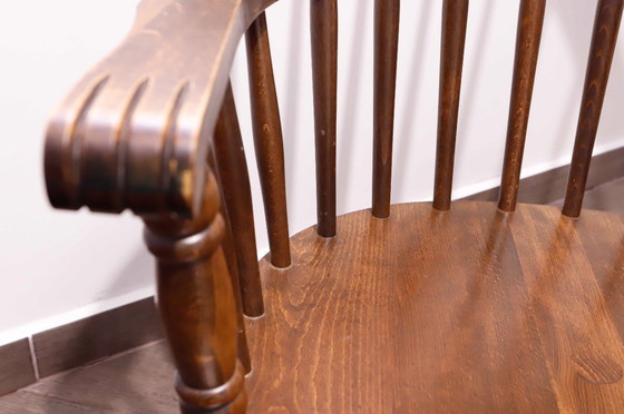 Image 1 of Juego de dos sillones de madera con mecanismo de retorno automático