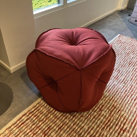 Tabouret 953 – Rolf Benz, hockers en poefs (photo 2 of 2)