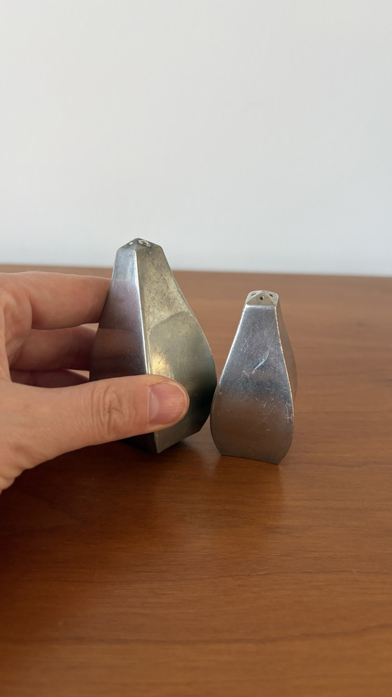 Image 1 of Antieke Just Andersen tinnen zout- en peperstrooiers: Deense art deco kruiden- en specerijenset