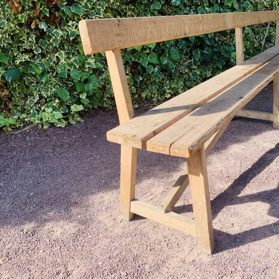 Image 1 of Ancien banc d’église en bois avec dossier -3 mètres -