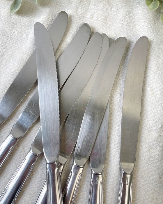 8 Vintage Roestvrijstalen Messen Gemaakt in Frankrijk – Tafelaccessoires (photo 3 of 8)