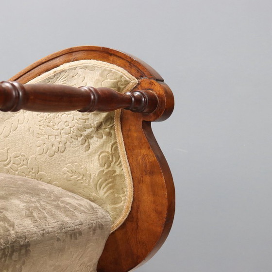 Image 1 of Diván de nogal