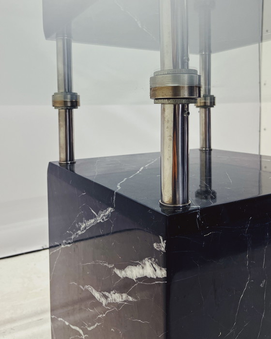 Image 1 of Table de salle à manger vintage Marbre Verre