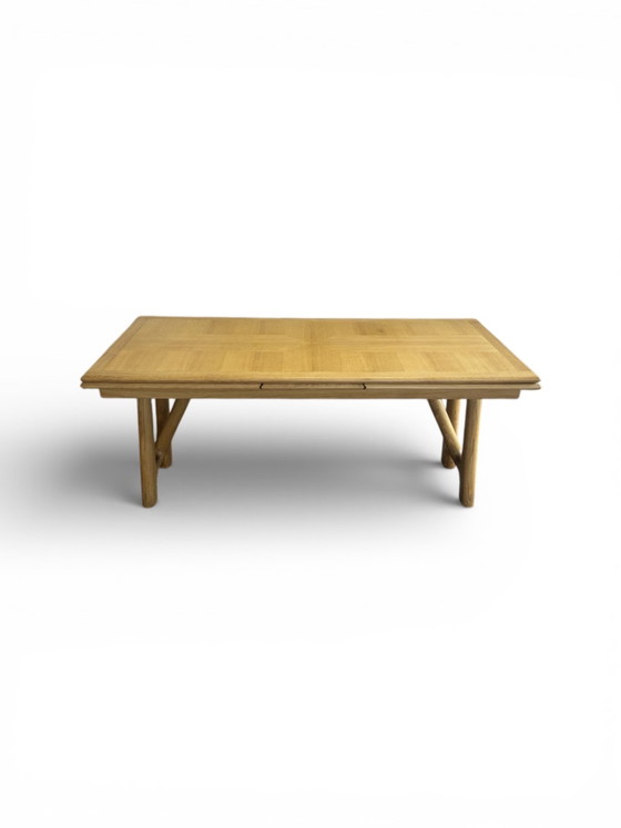Image 1 of Uitschuifbare eiken tafel van Guillerme & Chambron, uitgegeven door Votre Maison