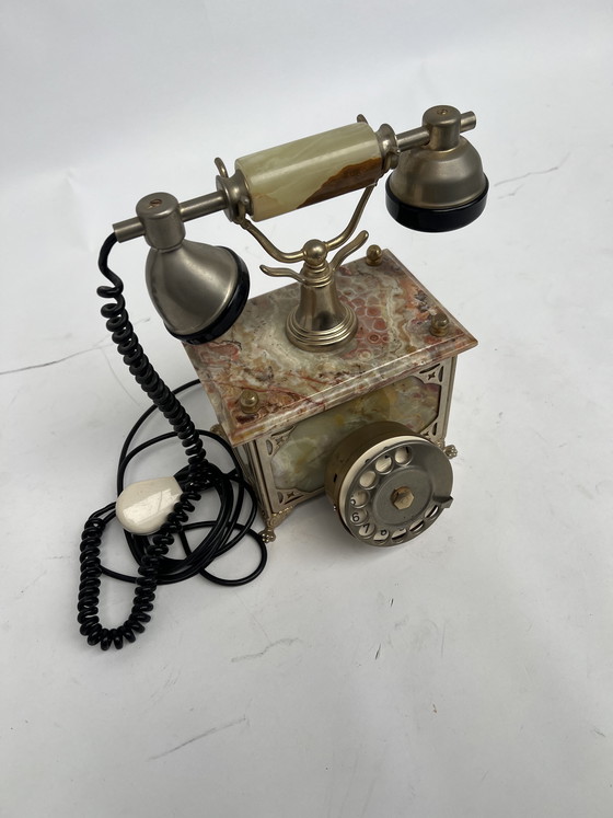 Image 1 of Teléfono retro de ónix - Estilo Hollywood Regency