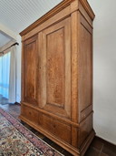 Stattlicher Eichenschrank (antik)