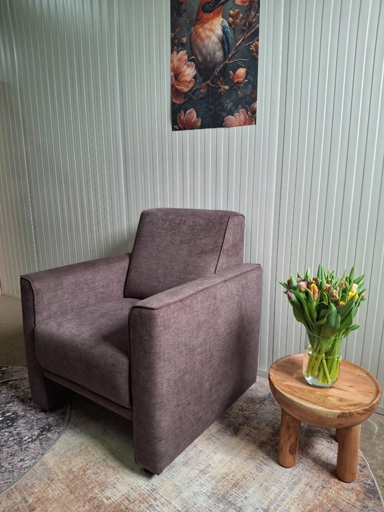 Image 1 of Luxurious armchair in soft fabric, new