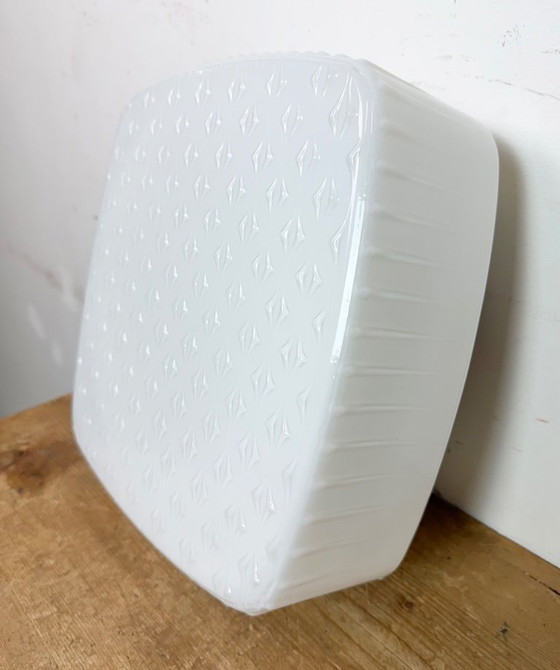 Image 1 of Vintage wand- of plafondlamp met melkglas, jaren 70