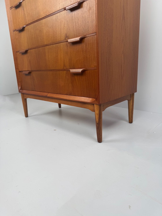 Image 1 of Scandinavian Mid-Century Teak Chest of Drawers – Elegant Sculpted Details