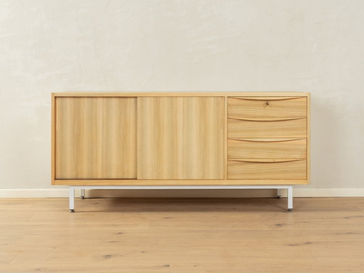 Buffet de style scandinave des années 1950