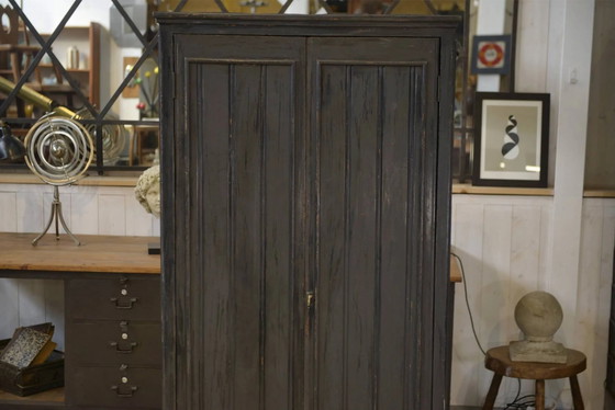 Distressed wardrobe from the 1950s. – Wood, Vintage (photo 5 of 15)
