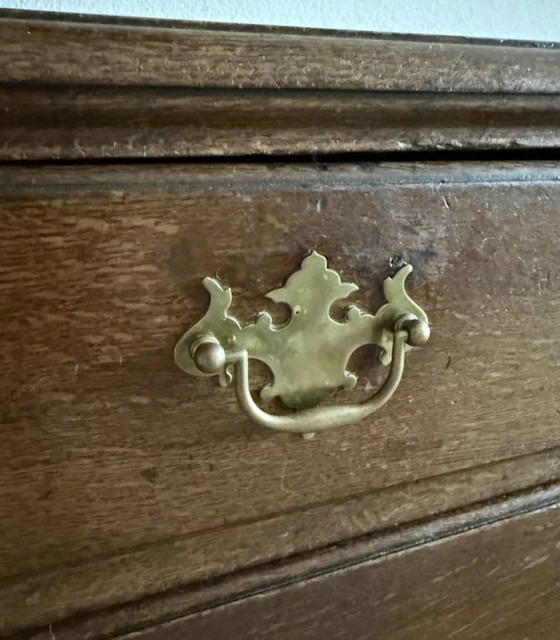 Image 1 of Antike, elegante englische Eichenkommode, georgianische Kommode