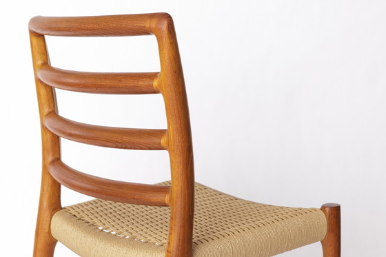 Image 1 of 1 di 6 Sedia modello 85 di Niels Møller in teak con corda danese, stile danese Mid-Century Modern degli anni '80