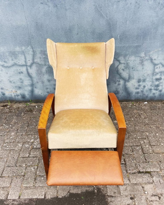 Image 1 of Vintage 1950s ear chair