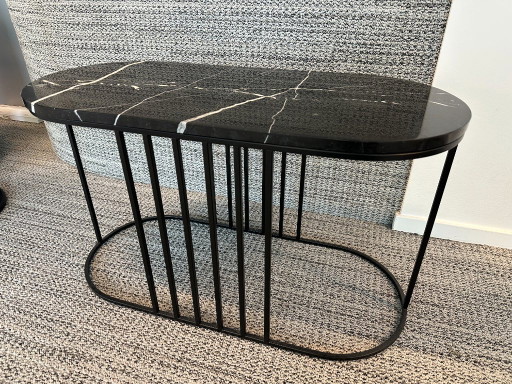 (2x) Tavolino laterale Bolia Posea in marmo – bijzettafels, Marble, Metal