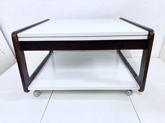 Image 1 of Mesa de centro extensible con ruedas del diseño de la era espacial de los años 70