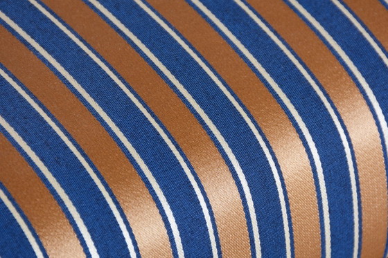 Gerestaureerde Biedermeier fauteuil, walnootfineer, sparrenhout, eikenhout, Tsjechisch, jaren 1830 – Textile (photo 3 of 11)