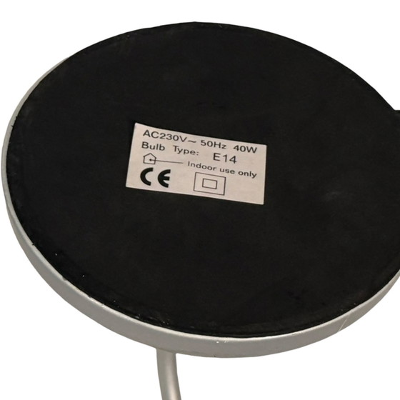 Image 1 of Postmodern / Memphis style or pop art - Squiggly table lamp with a Yellow bulb - 1990’s