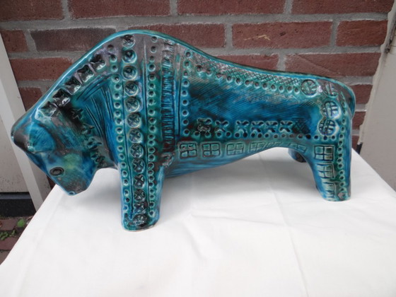 Jema Holland Stier 79, Großer modernistischer Retro-Kunst-Keramikstier – Bildhauerei, Ceramic (photo 13 of 15)