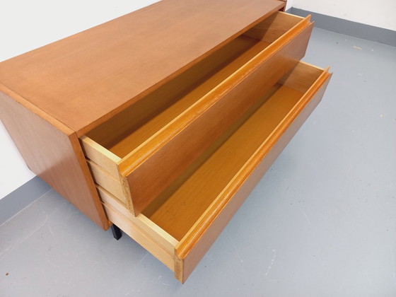 Image 1 of Klein vintage Scandinavisch modernistisch dressoir in licht eikenhout en metaal uit de jaren 60