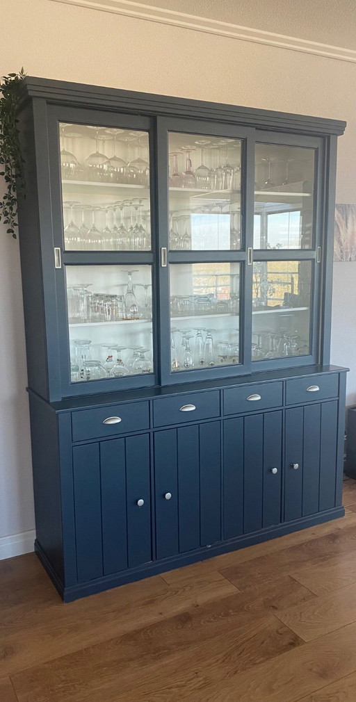 Display case