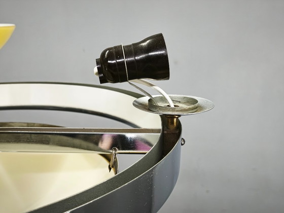 Image 1 of Tsjechische art-deco kroonluchter van opaalglas, jaren 1940