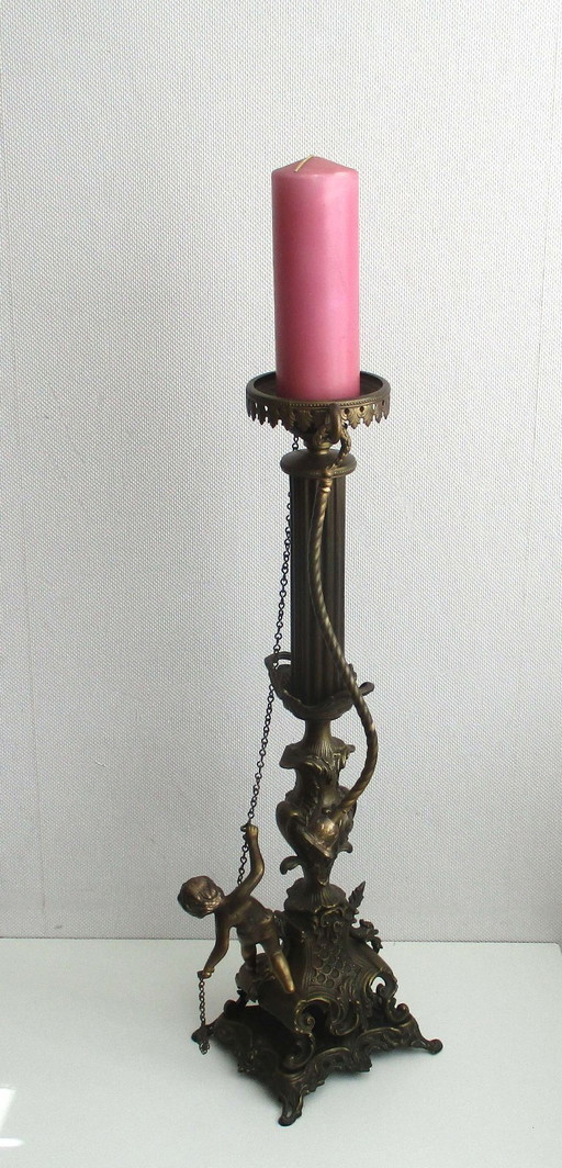 Candeliere antico in ottone, grande, stile Impero