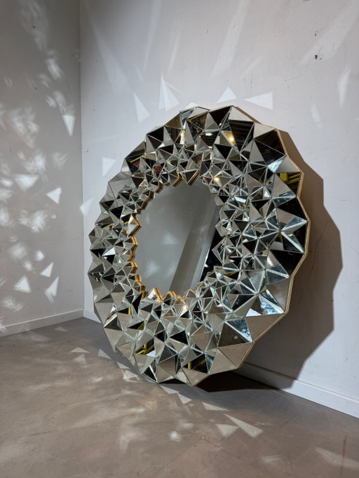 XL Facetspiegel met Zonnestralenmotief – Sculpturaal Prismaspiegel – Ø 160 cm