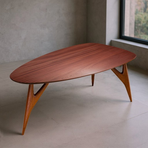 GREYGE TED Mahagoni-Esstisch 240 cm - Handgefertigtes Massivholz-Sapelli, italienisches Design