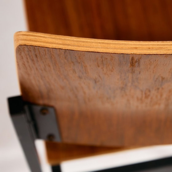 Image 1 of MK11372 Chaise en teck sur base métallique