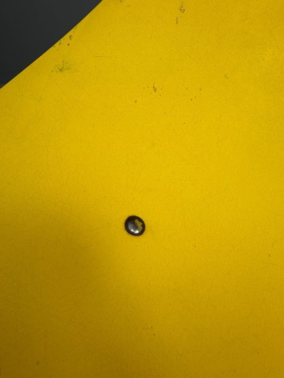 Image 1 of Fauteuil lounge trépied en fibre de verre jaune Ed Merat, France, 1956