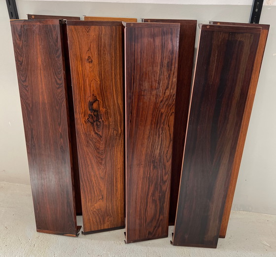 Image 1 of Kai Kristiansen Rozenhouten rekkensysteem, Felballes Møbler.