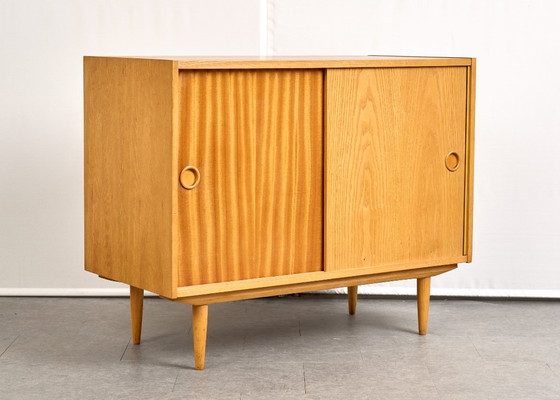 Mid Century Sideboard, 1960s, Czechoslovakia – Wood (photo 4 of 10)