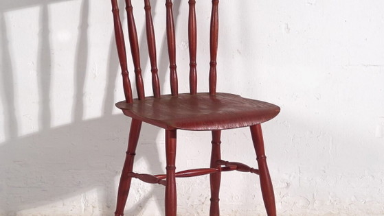 Antiker roter Stuhl im Windsor-Stil (ca. 1920) – Sessel (photo 3 of 28)