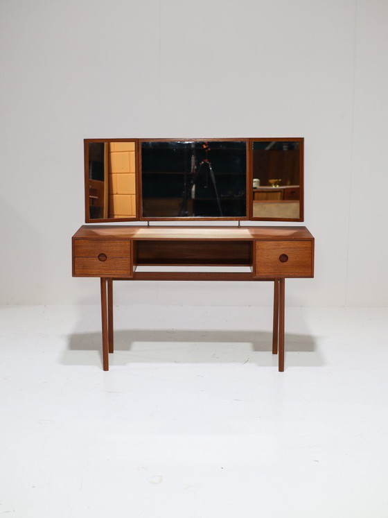 Image 1 of Toilette Kai Kristiansen modello 40 Aksel Kjersgaard in teak anni '60