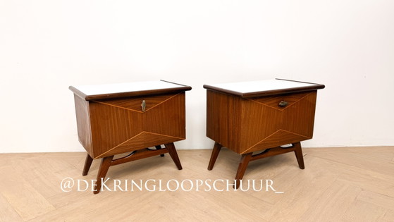 2x tables de nuit vintage Louis Van Teefelen – Louis van Teeffelen, Wood (photo 4 of 11)