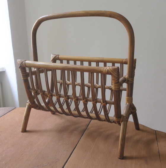 Image 1 of Revistero de bambú de mediados de siglo, década de 1960