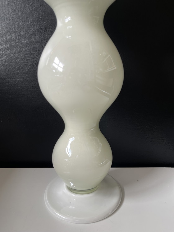 Image 1 of Vase Weißes Glas