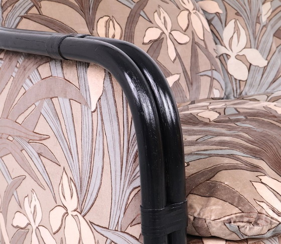 Image 1 of Panca vintage in bambù con tessuto in velluto floreale